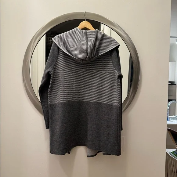 Wool Angled Open Sweater - Picture 4 of 4